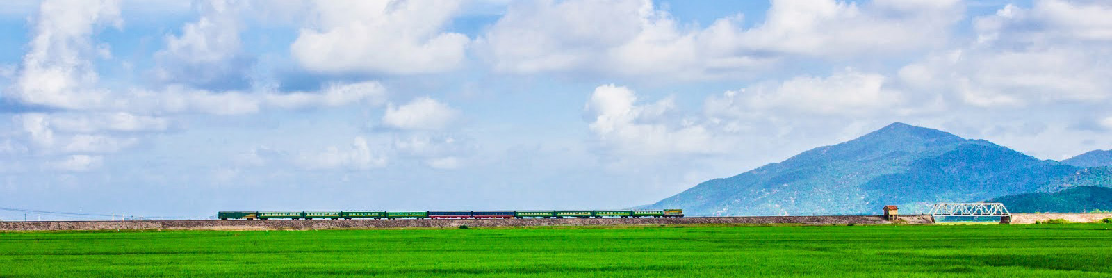 dong huong tan thanh banner
